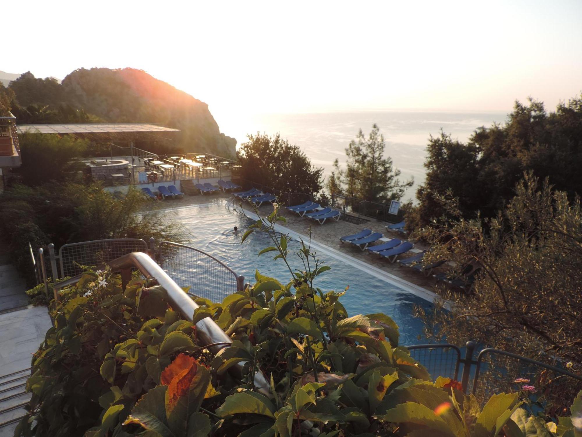 Loryma Resort Hotel Turunç Exteriör bild